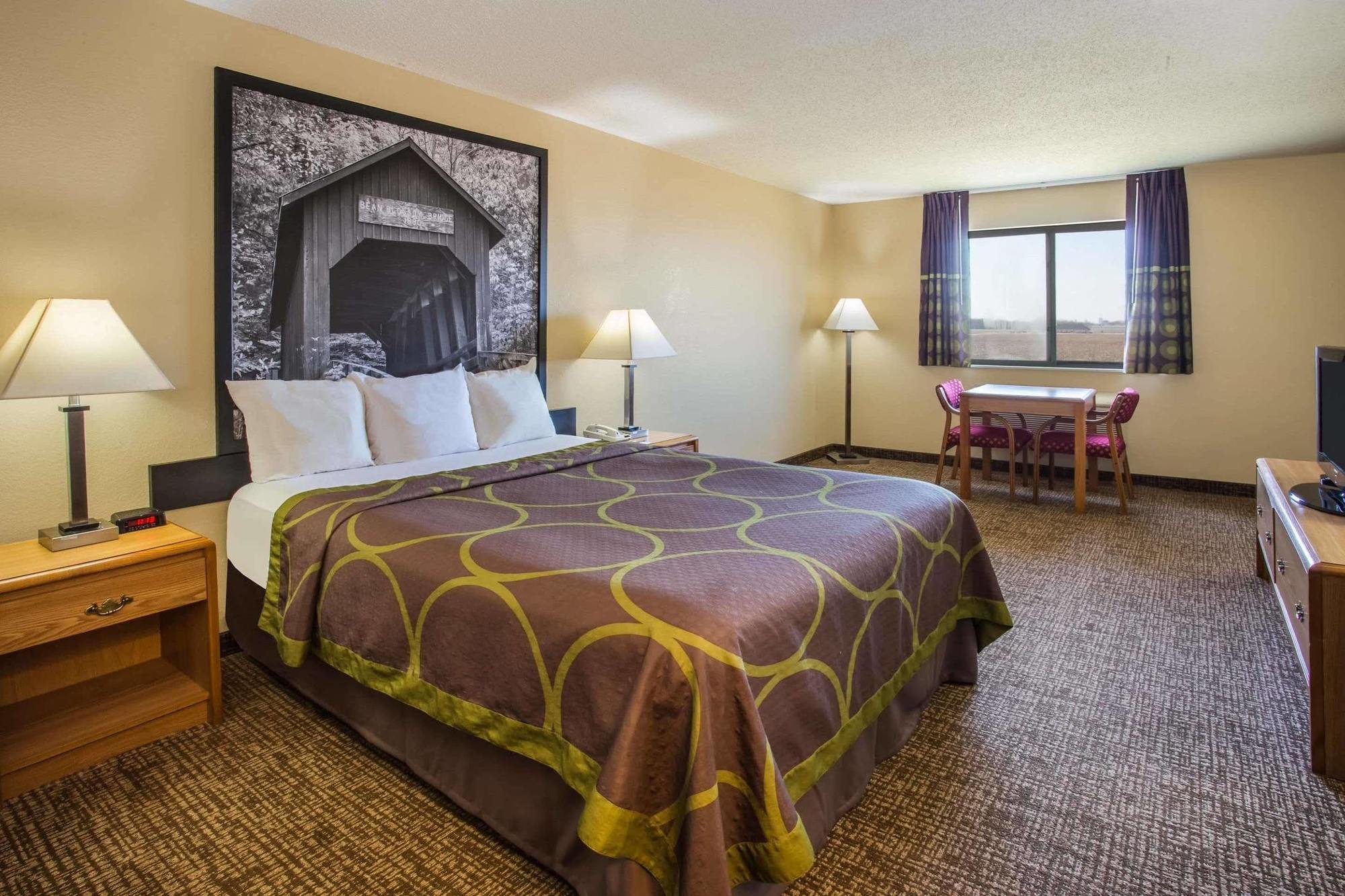 ซูเปอร์ 8 บาย วินด์แฮม เรมิงตัน Hotel Remington ภายนอก รูปภาพ